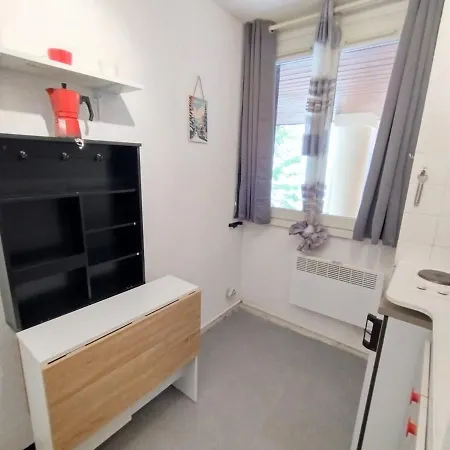 Studette A 5 Min Des Pistes 아파트